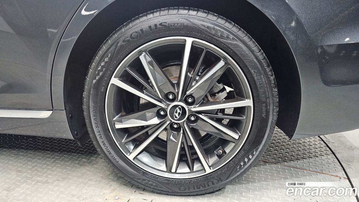 Hyundai Grandeur 2022