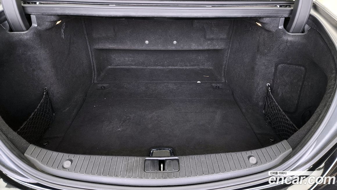 Mercedes-Benz S-Class 2018