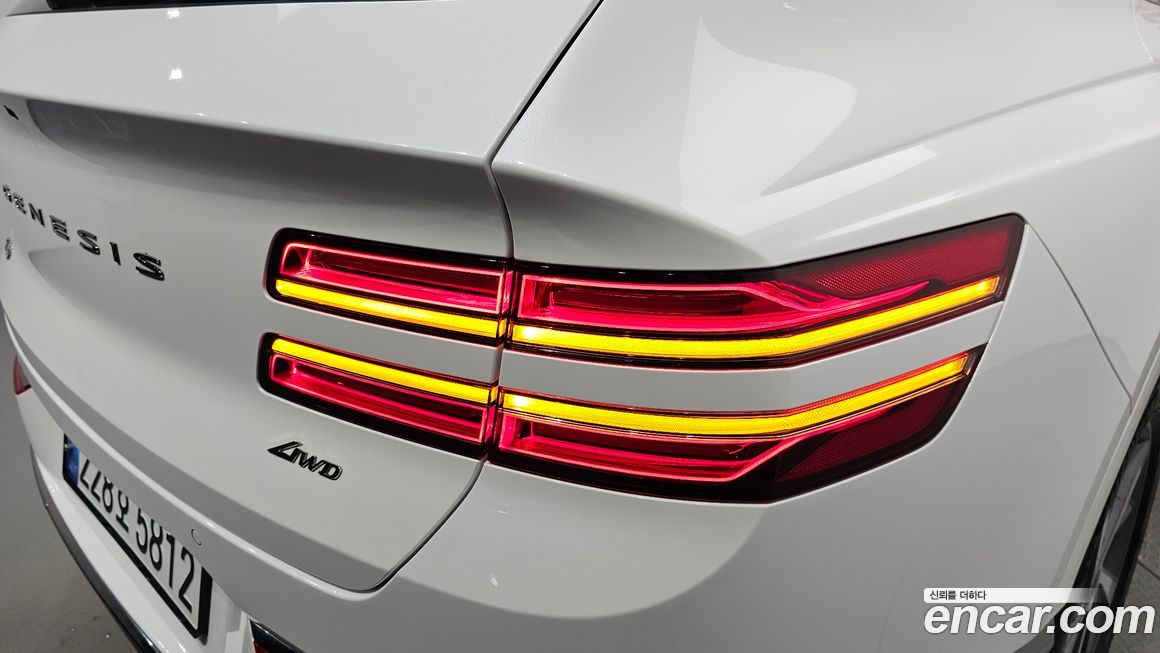 Genesis GV80 2025