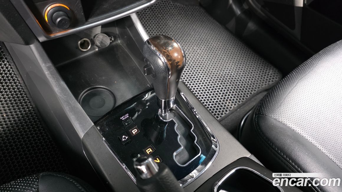 KG_Mobility_Ssangyong KORANDO 2015