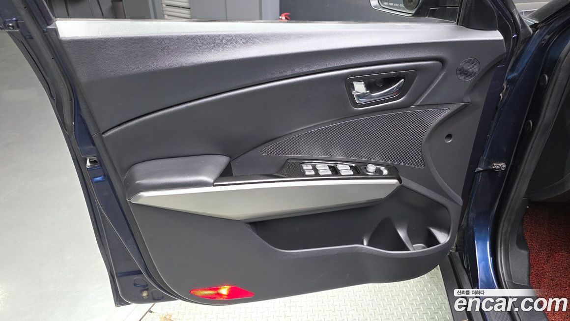 KG_Mobility_Ssangyong TIBOLI 2016