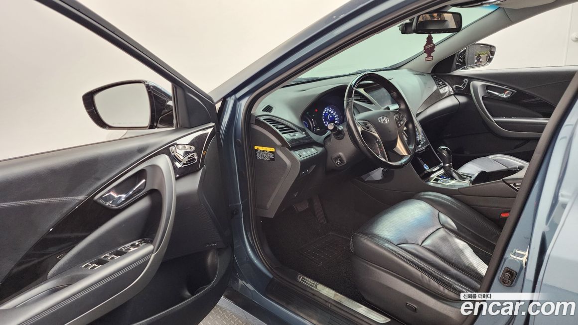 Hyundai Grandeur 2015