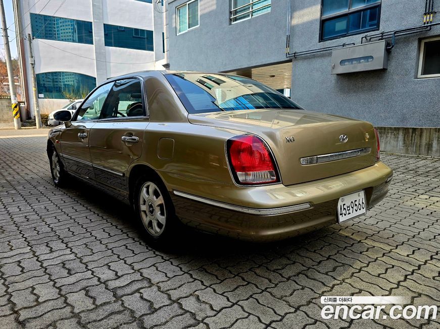 Hyundai Grandeur 2000