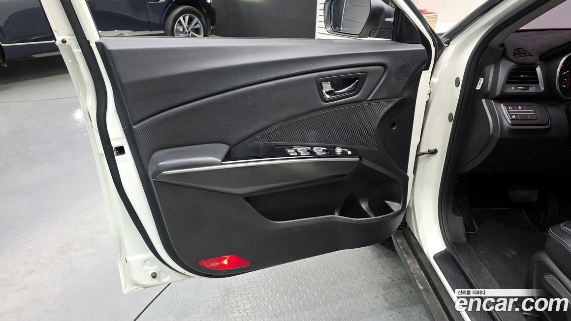 KG_Mobility_Ssangyong TIBOLI 2017