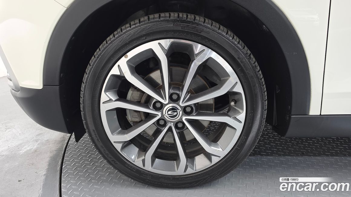 KG_Mobility_Ssangyong TIBOLI 2017