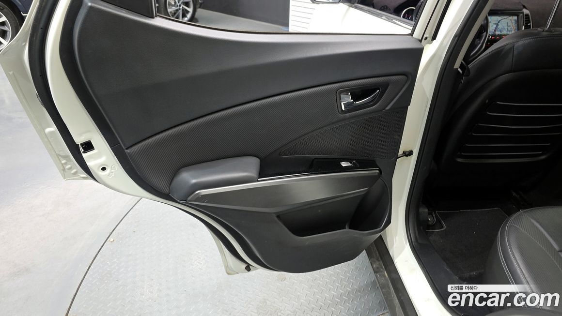 KG_Mobility_Ssangyong TIBOLI 2017