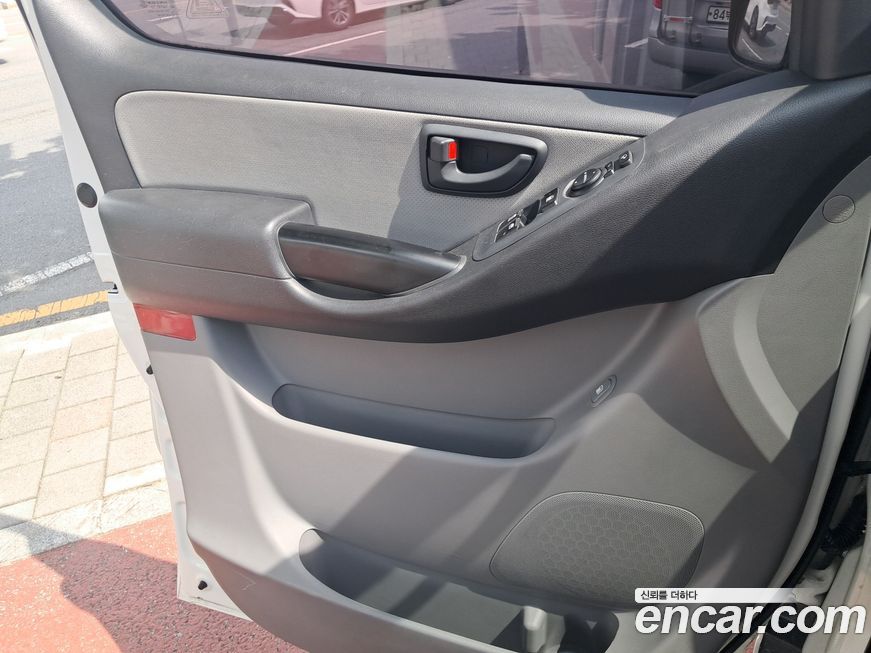 Hyundai Starex 2019