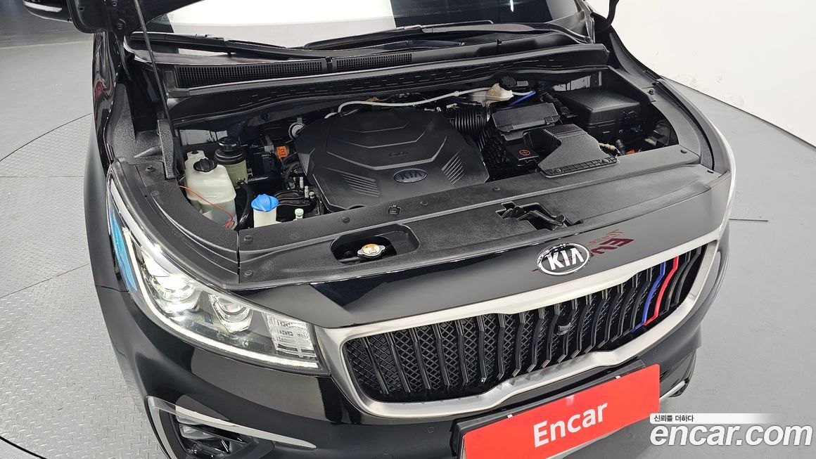 Kia Canival 2019