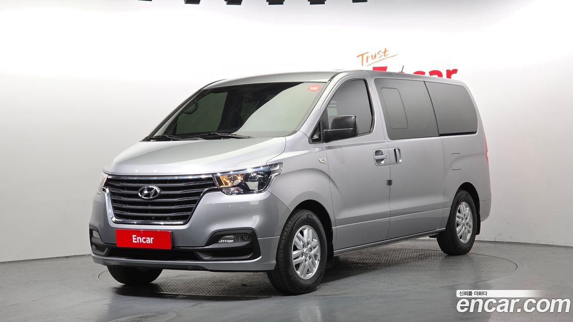 Hyundai Starex 2021