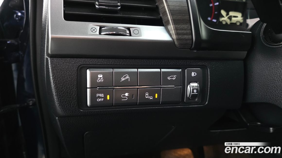 KG_Mobility_Ssangyong Rexton 2019