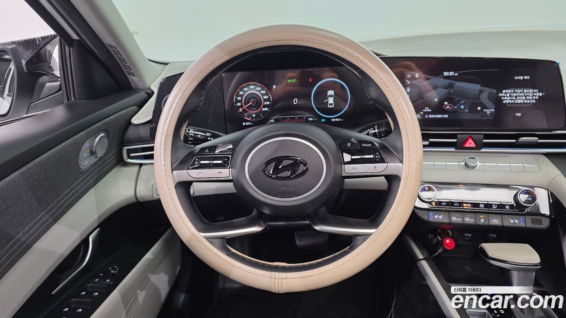 Hyundai AVANTE 2021