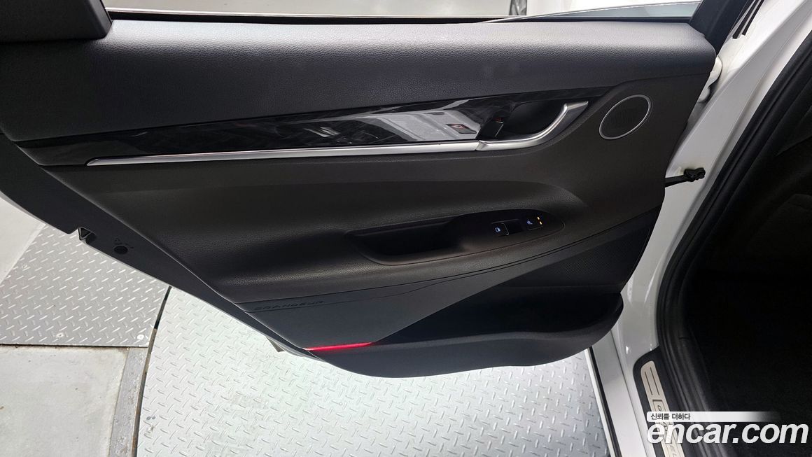 Hyundai Grandeur 2018