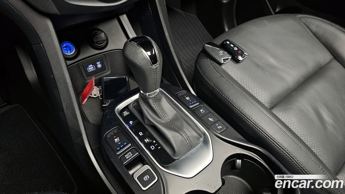 Hyundai Santafe 2016