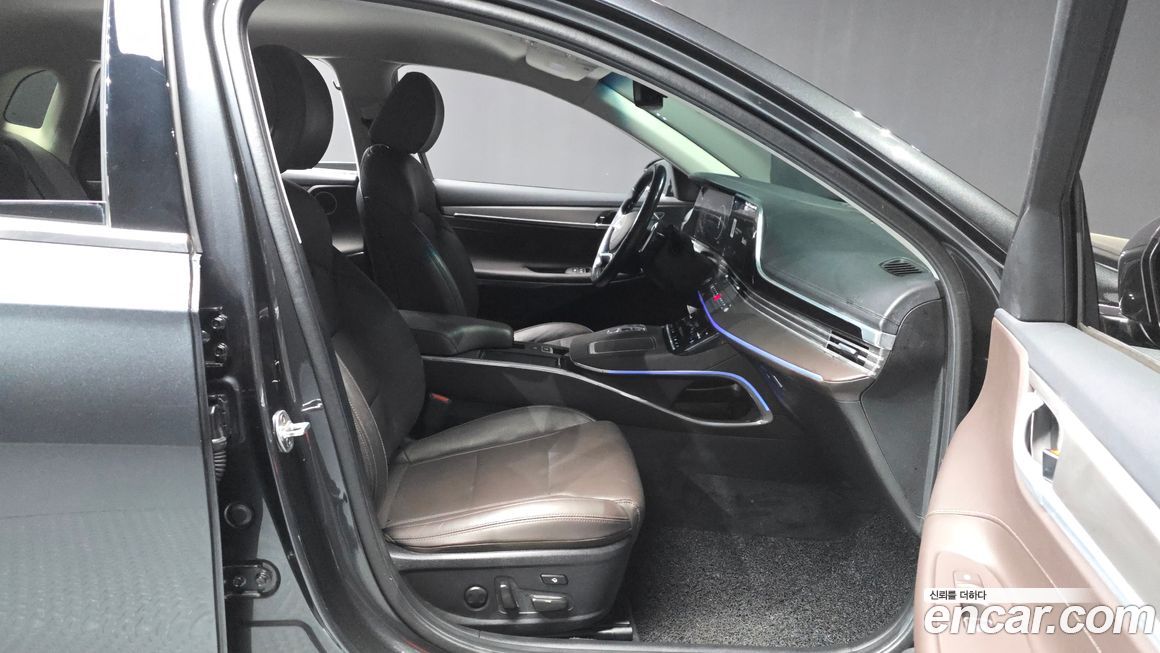 Hyundai Grandeur 2020