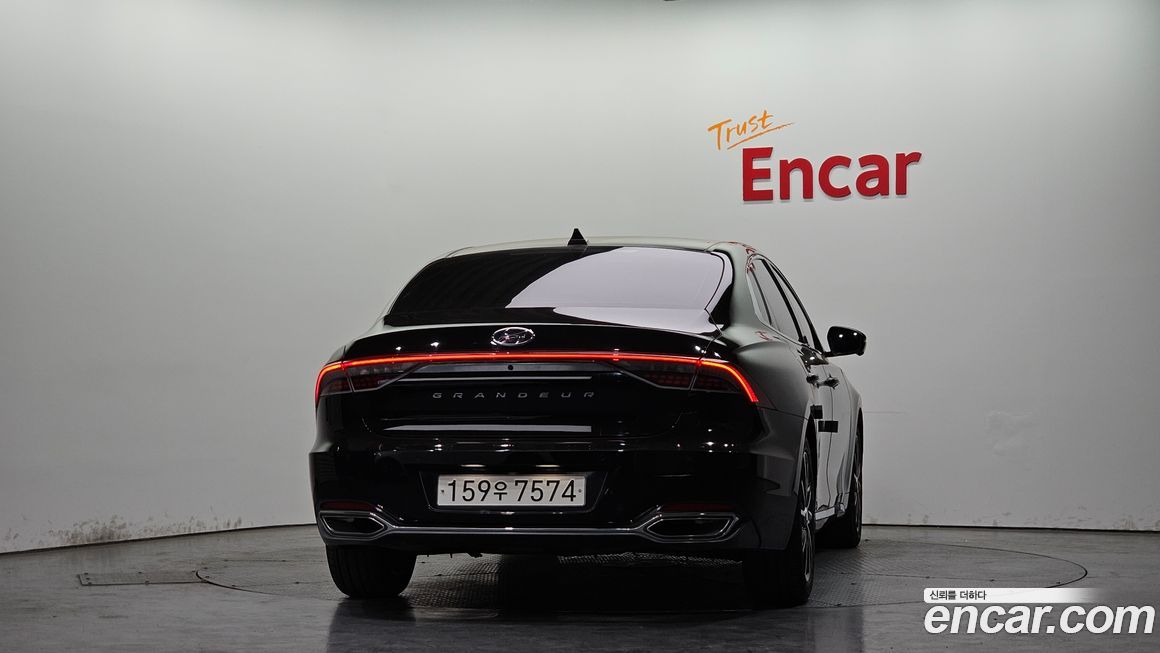 Hyundai Grandeur 2020