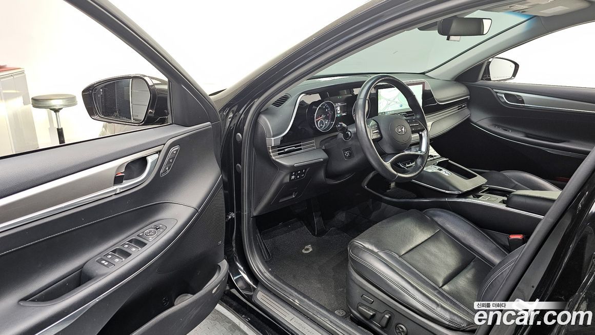 Hyundai Grandeur 2020