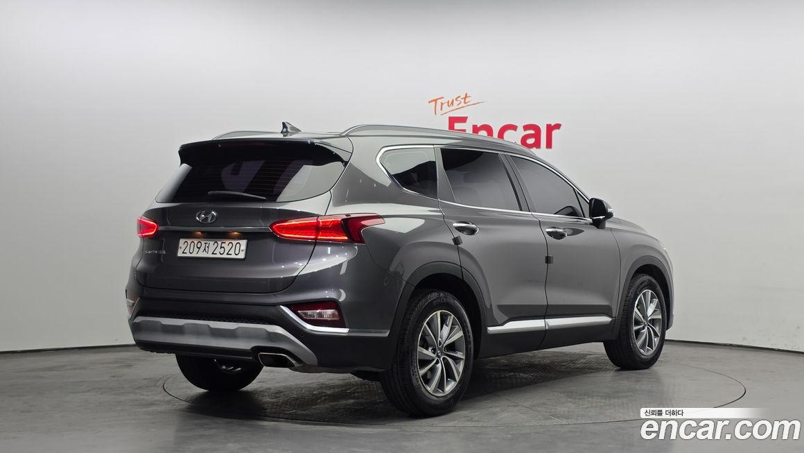 Hyundai Santafe 2020