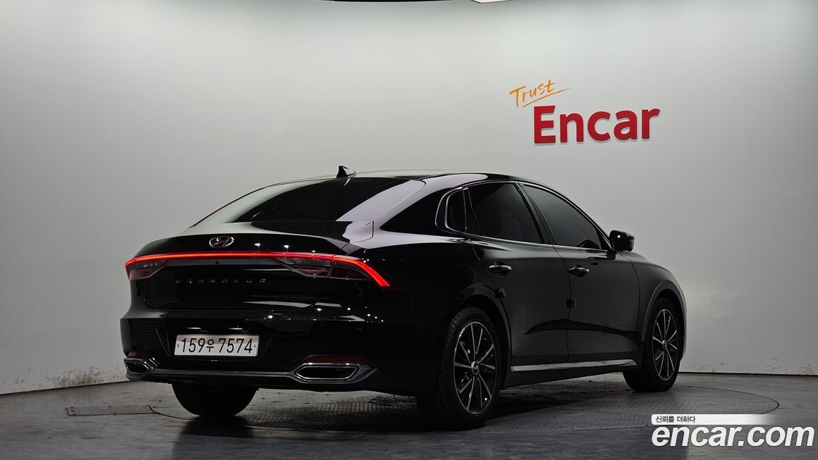 Hyundai Grandeur 2020