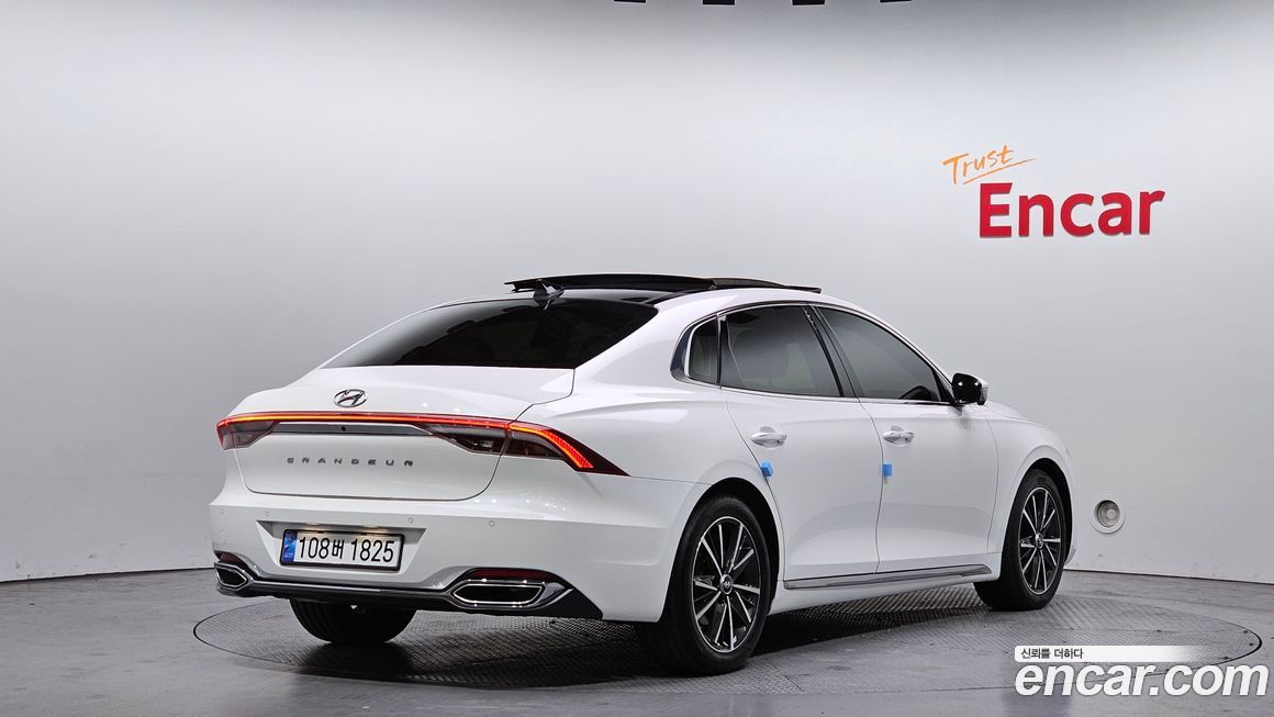 Hyundai Grandeur 2022