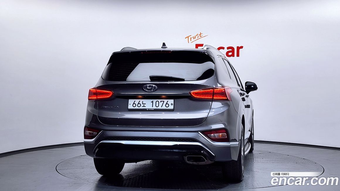 Hyundai Santafe 2020