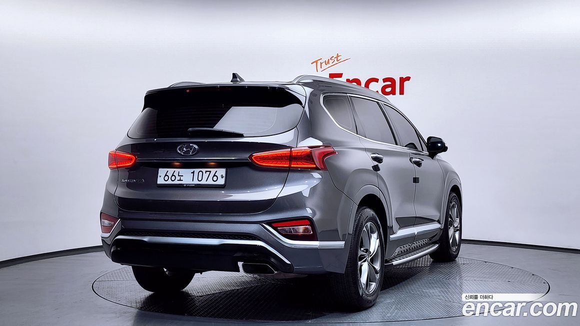 Hyundai Santafe 2020