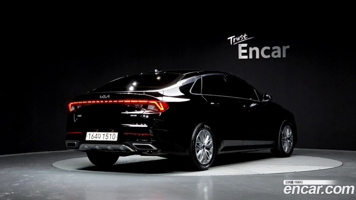 Kia K5 2023