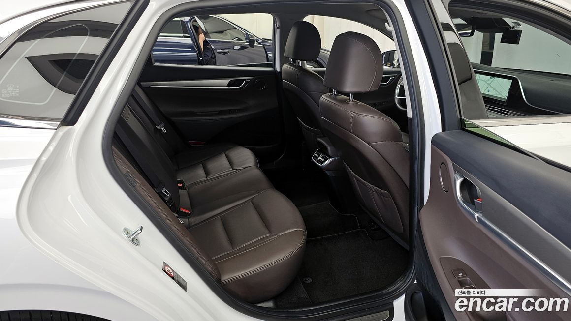 Hyundai Grandeur 2021