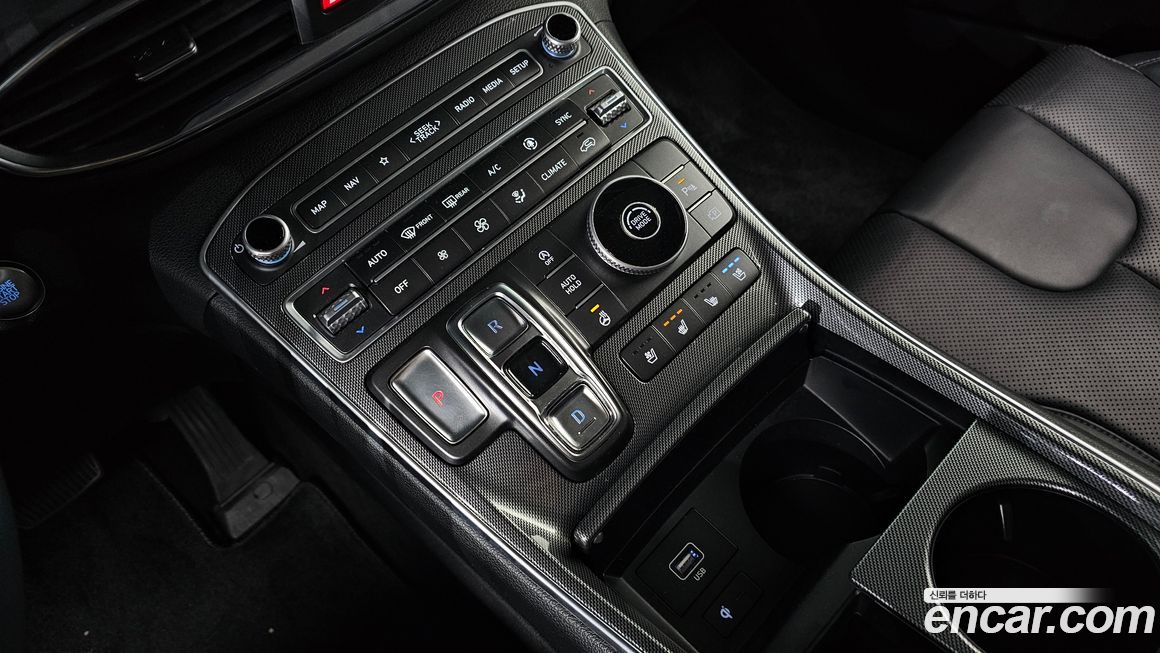 Hyundai Santafe 2022