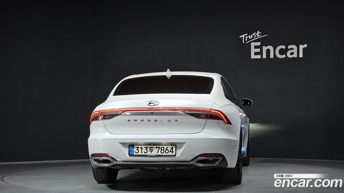 Hyundai Grandeur 2021