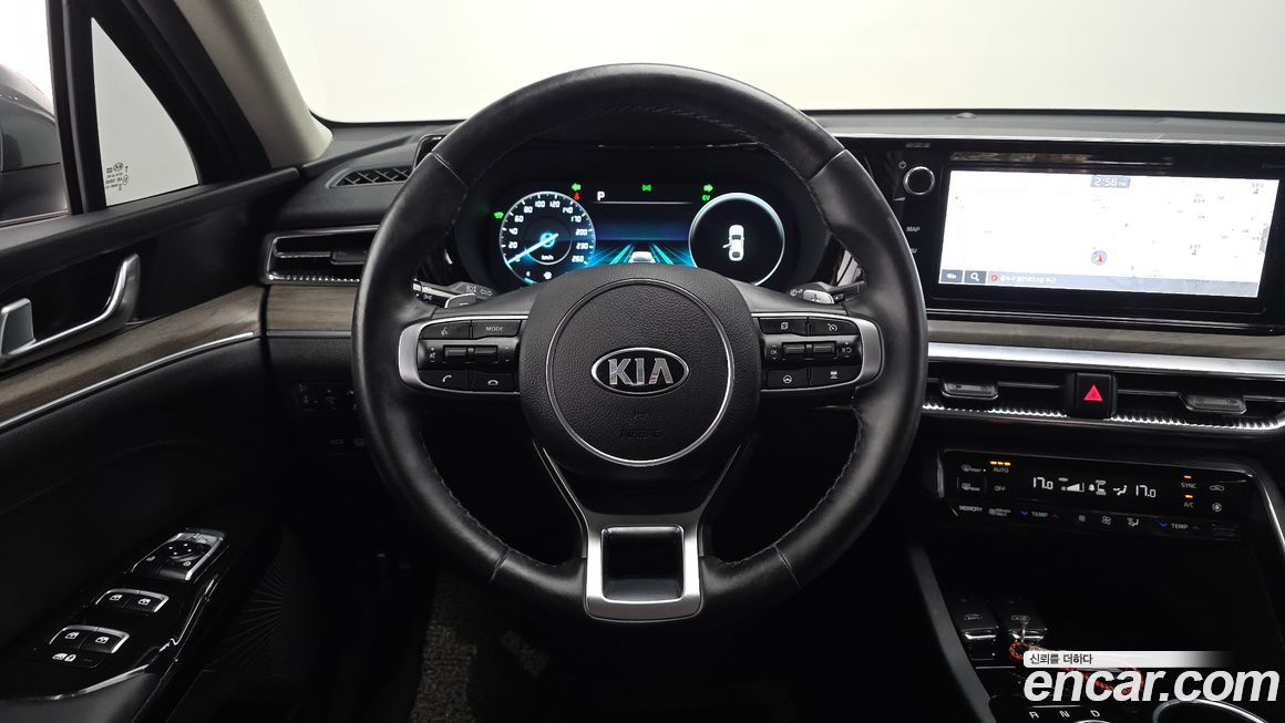 Kia K5 2021