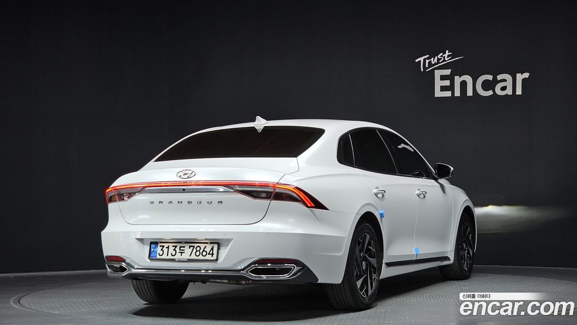 Hyundai Grandeur 2021