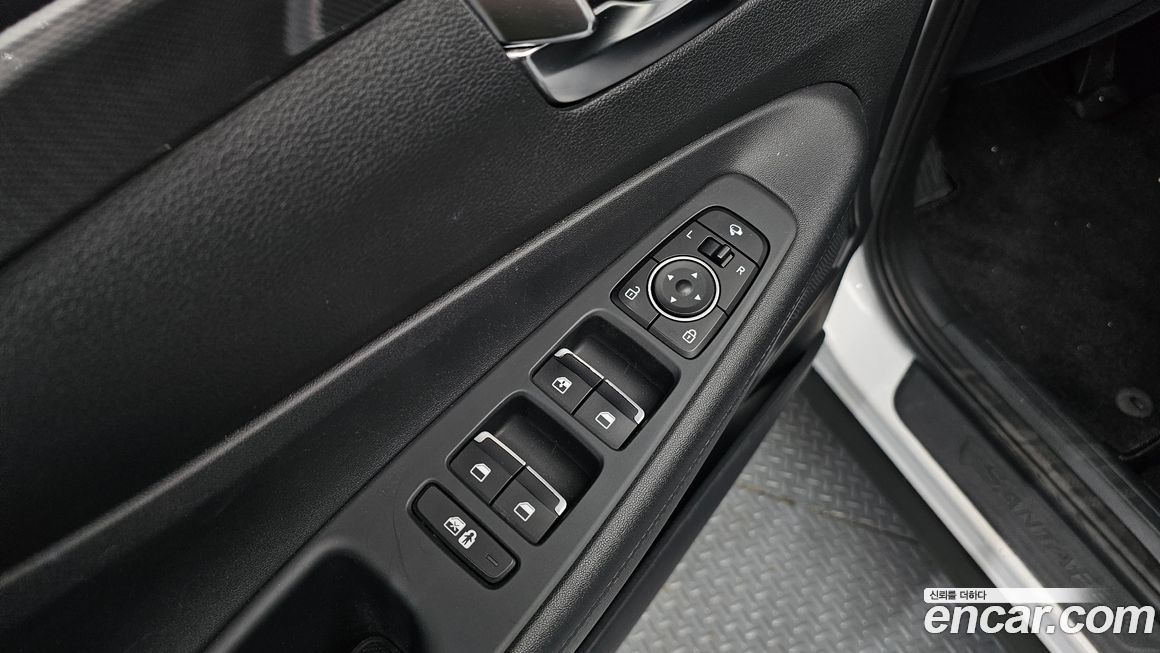 Hyundai Santafe 2022