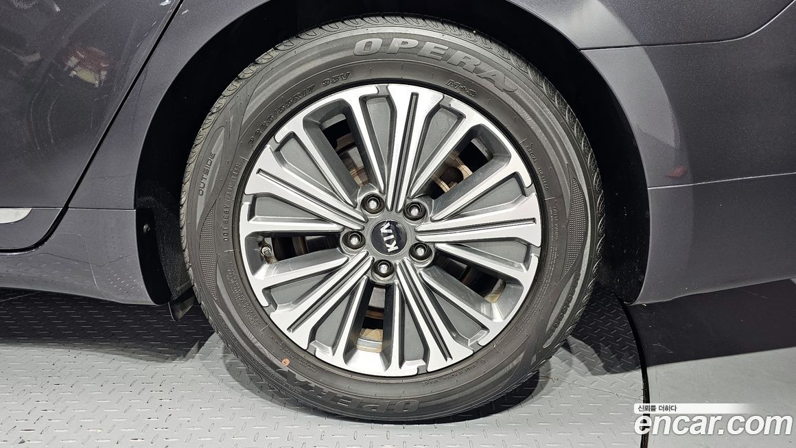 Kia K7 2020
