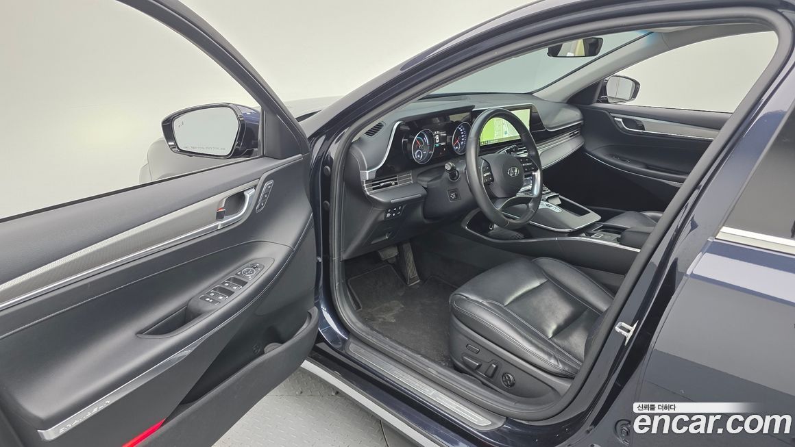 Hyundai Grandeur 2021