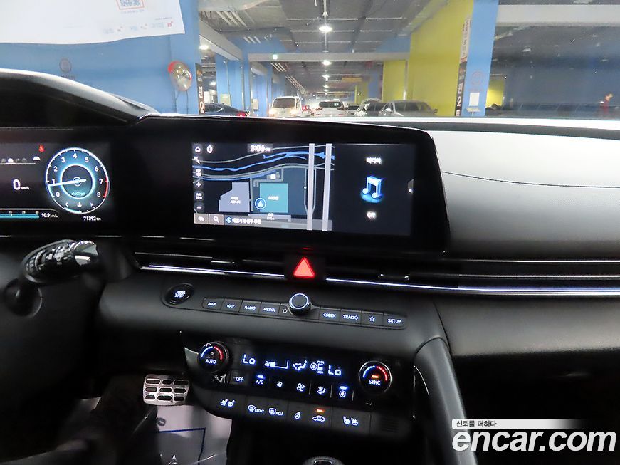 Hyundai AVANTE 2023