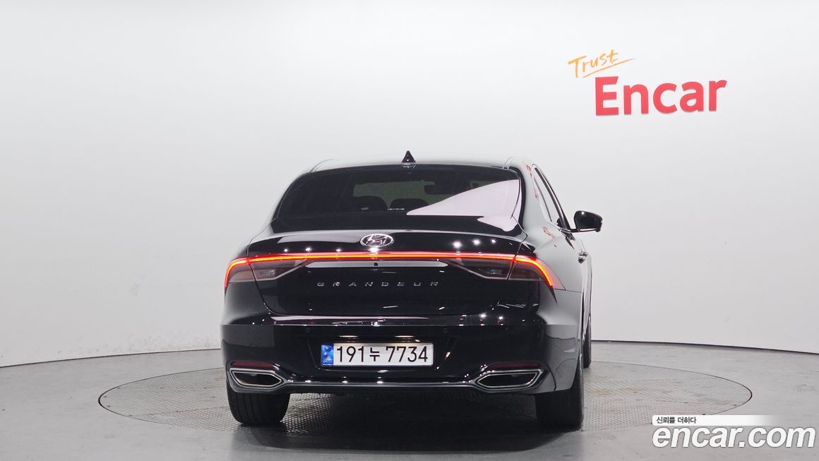 Hyundai Grandeur 2022