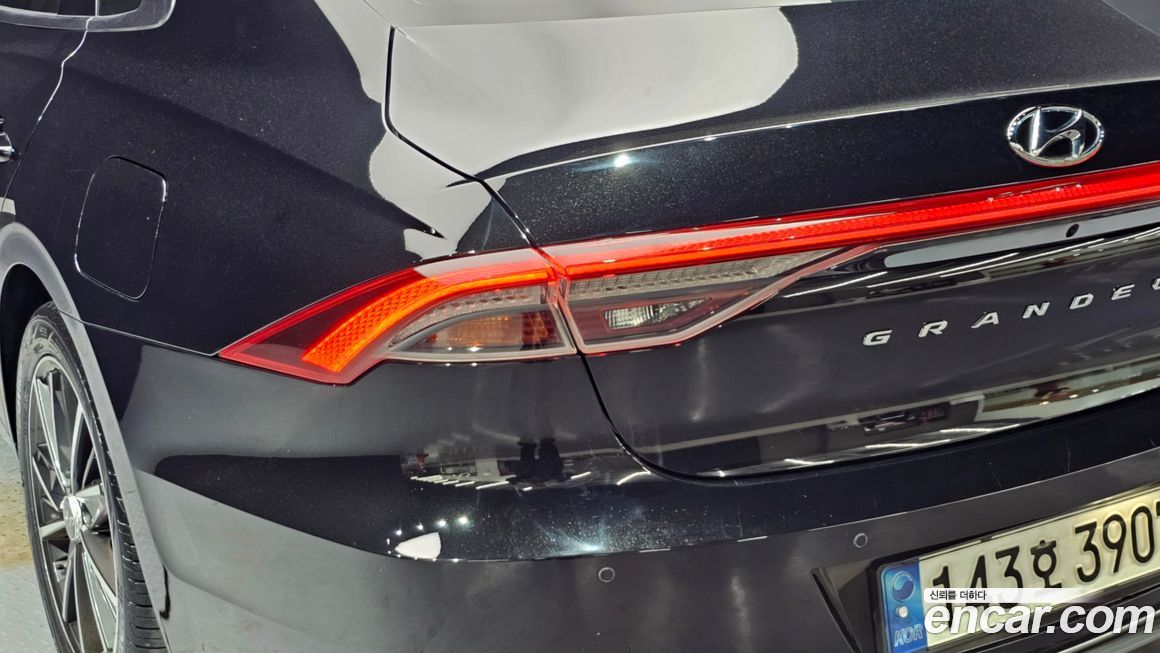 Hyundai Grandeur 2022