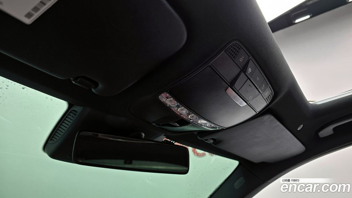 Mercedes-Benz C-Class 2019