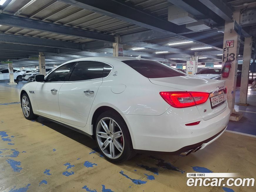 Maserati Quattroporte 2016