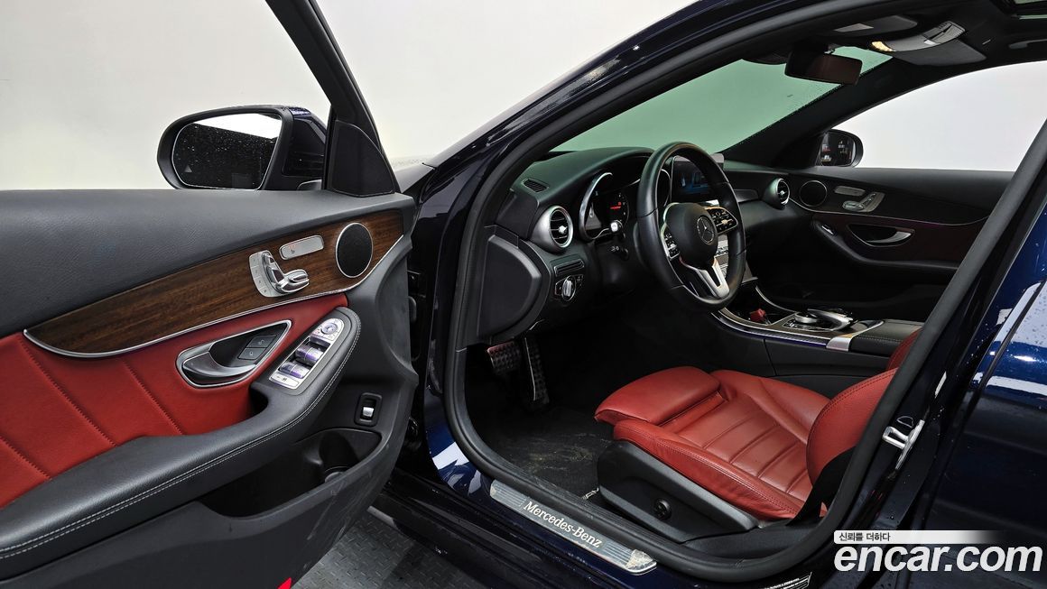 Mercedes-Benz C-Class 2019