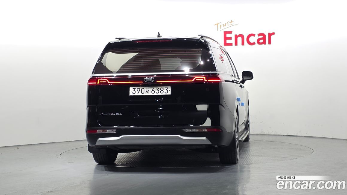 Kia Canival 2021