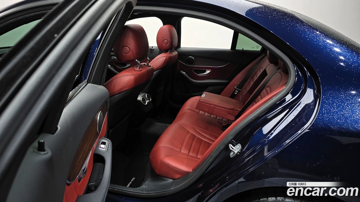 Mercedes-Benz C-Class 2019