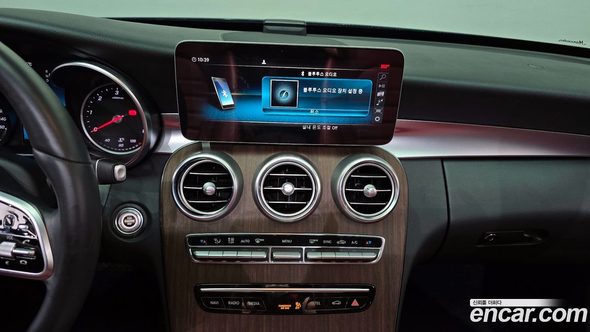 Mercedes-Benz C-Class 2019