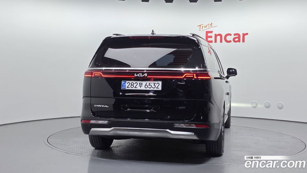 Kia Canival 2023