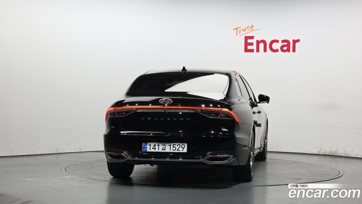 Hyundai Grandeur 2022