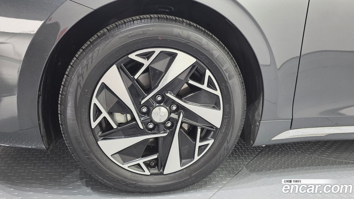 Hyundai Grandeur 2021