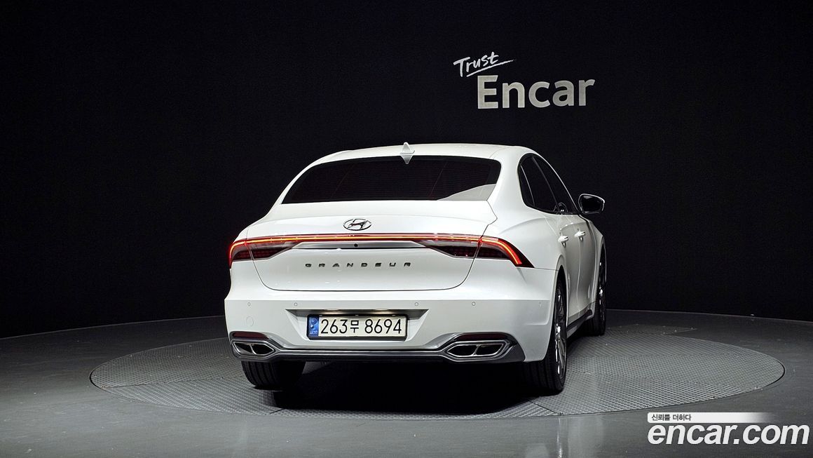 Hyundai Grandeur 2022