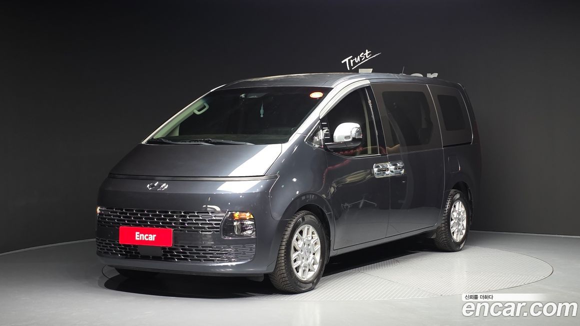 Hyundai Staria 2022