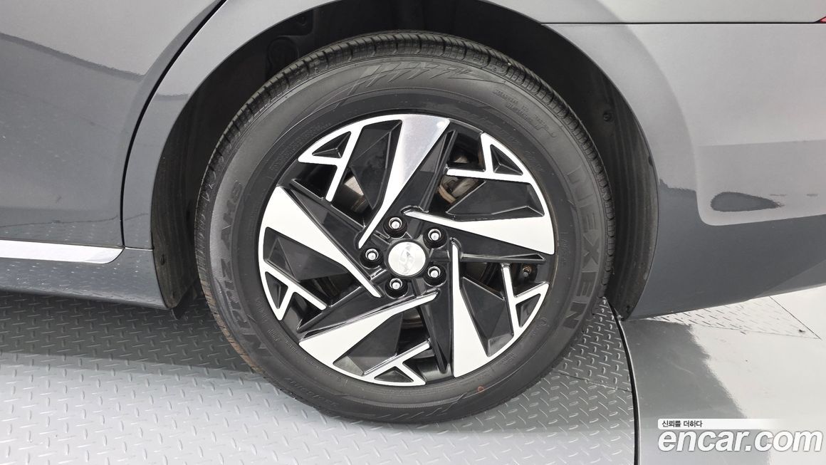 Hyundai Grandeur 2021