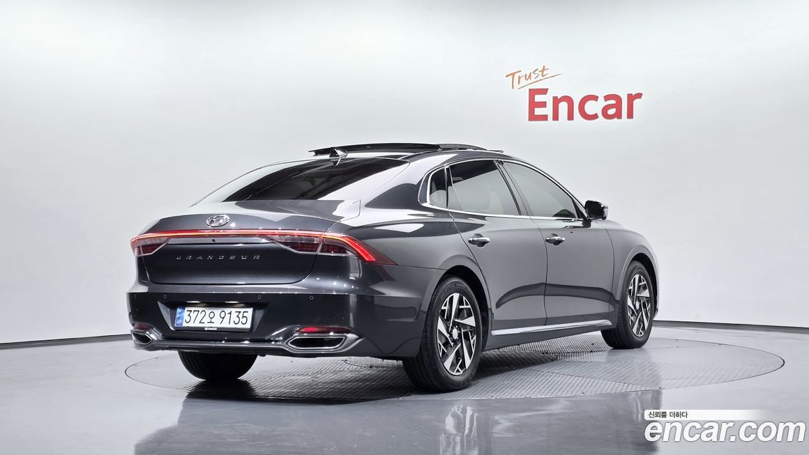 Hyundai Grandeur 2021